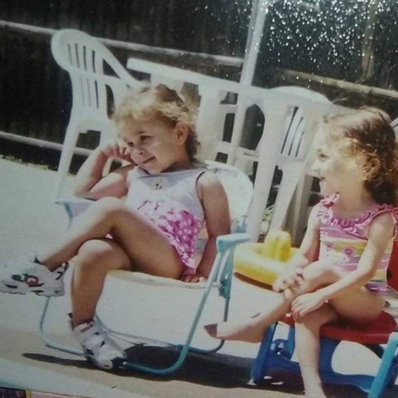 Meet your Posher, Debra - Picture 6 of 8